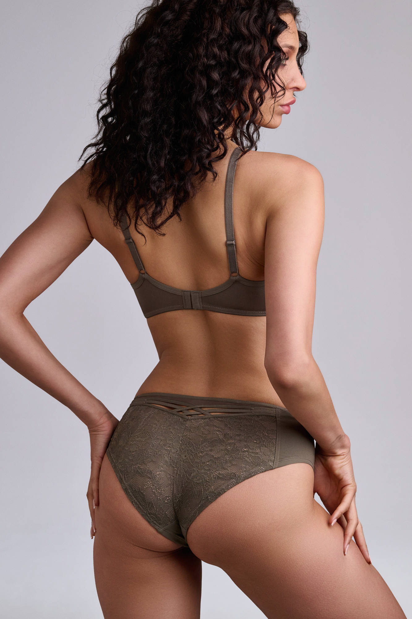marlies dekkers brazilian Dame de Paris bruin
