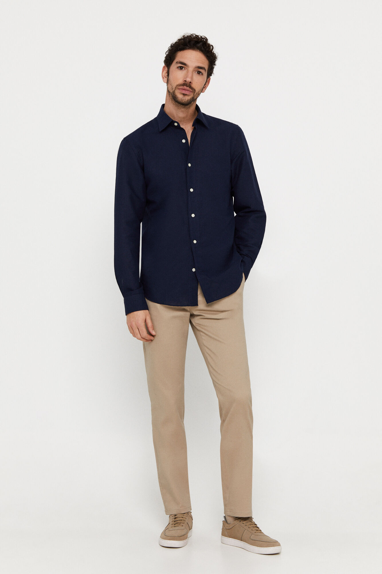 Calça chino confortável de corte regular - Bege