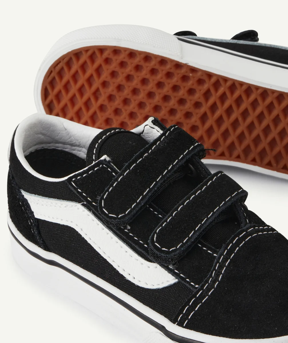 VANSBASKETS BASSES À SCRATCHS BÉBÉ NOIR ET BLANCHE OLD SKOOL V