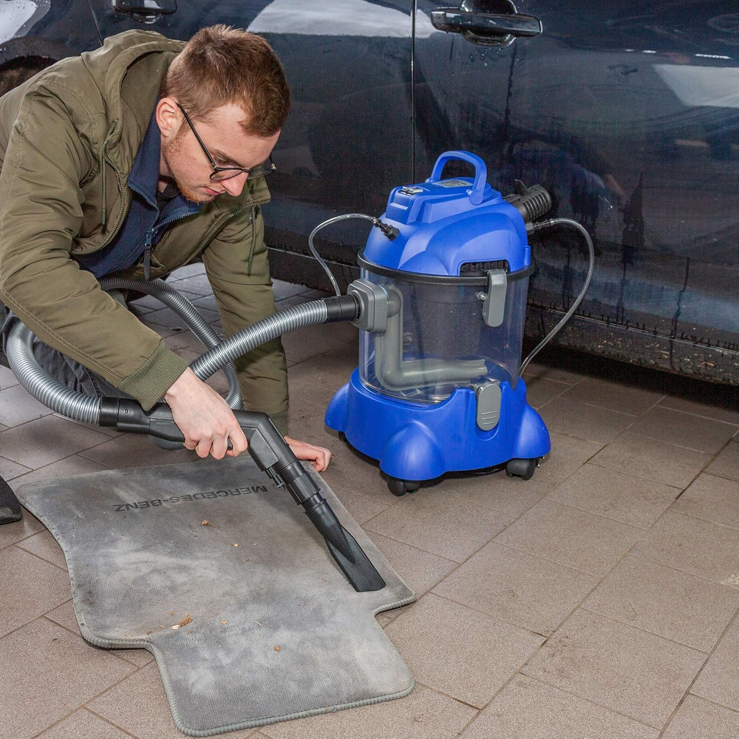 Albatros Nass-Trocken-Sauger Auto HYDRO 7500 + 1l Reinigungs-Shampoo- 4in1 Nasssauger Auto + Polster-Reiniger Auto - 1200 W, 20l Volumen, 22 kPa Saugleistung