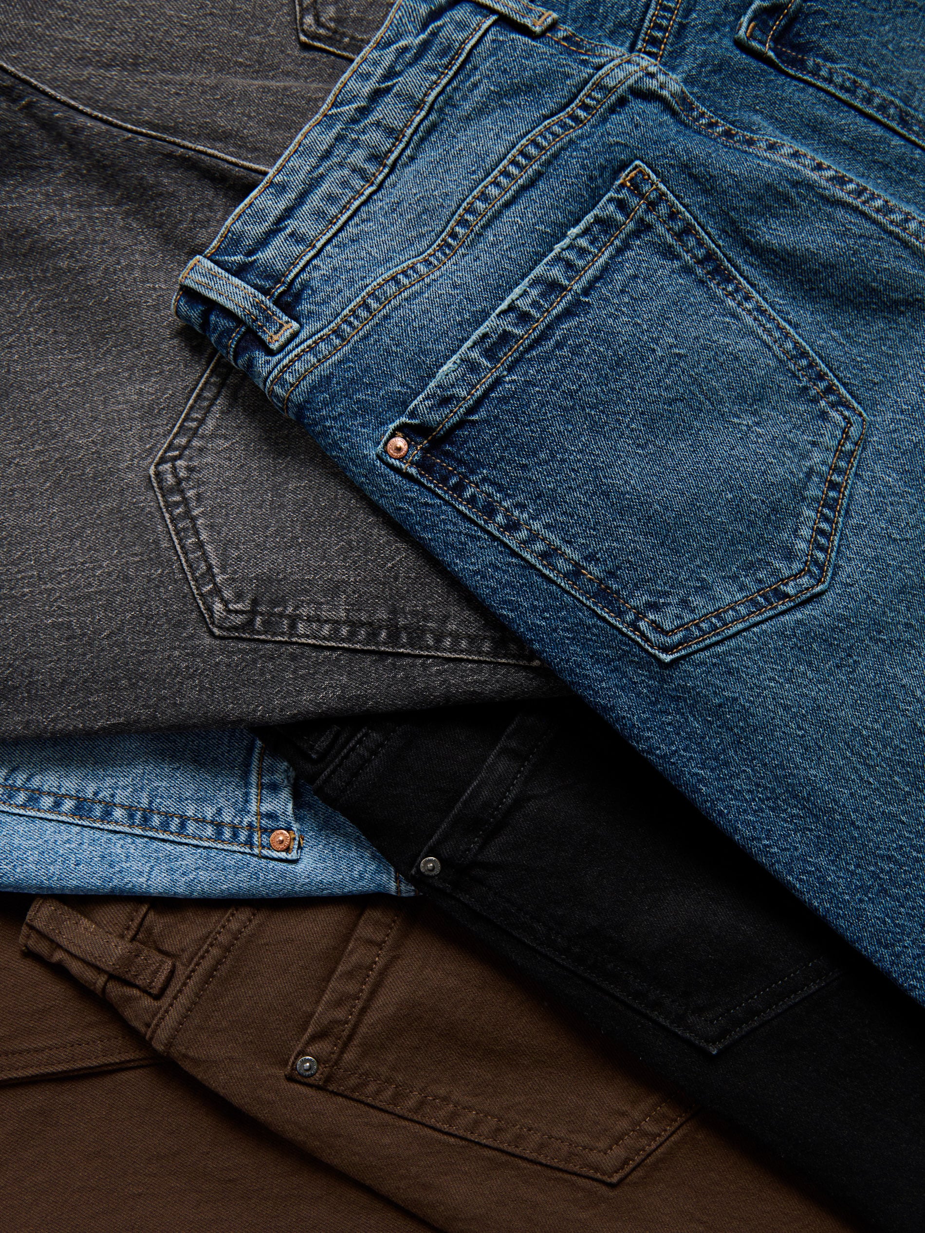 Jeans im Mom-Fit