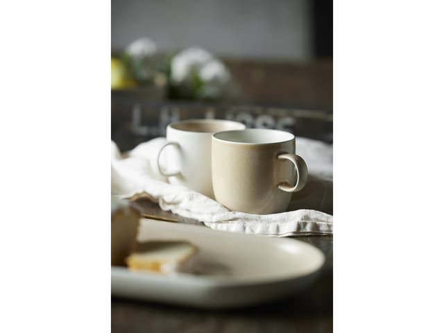 Studio Round North Krus 33 cl Matte white/Matte sand