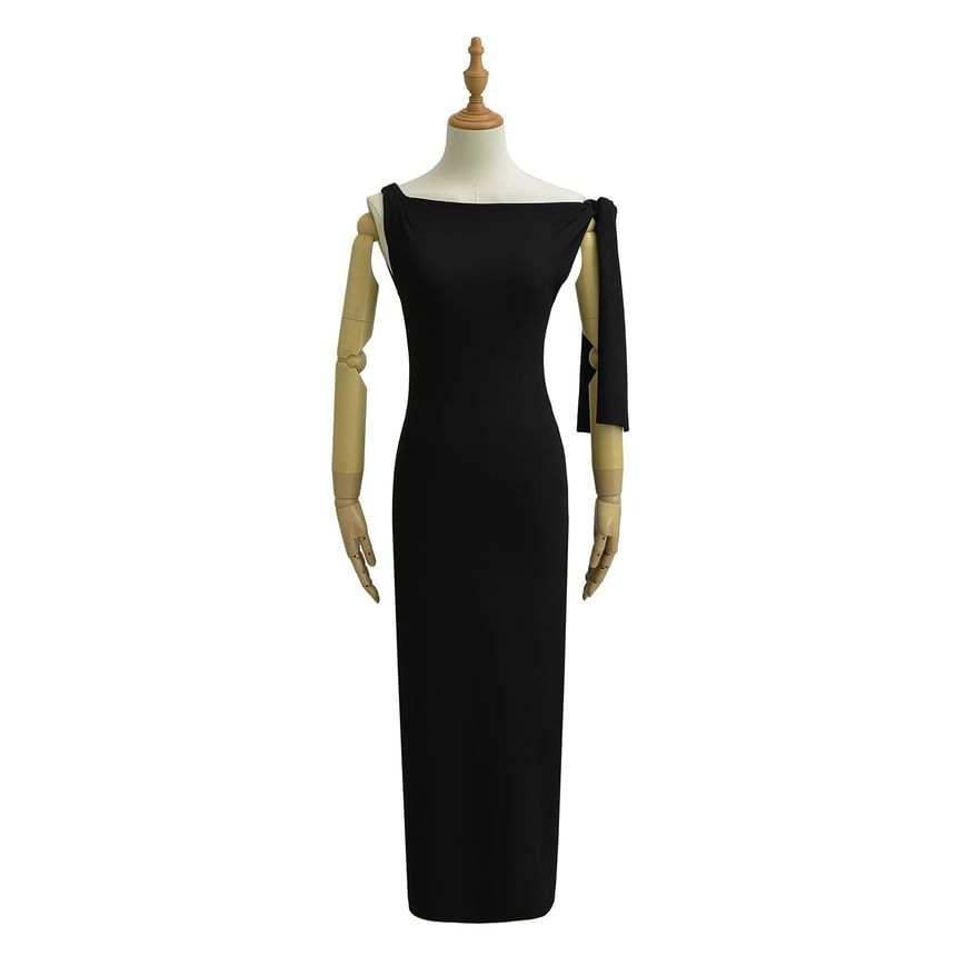 Asiris - Mouwloze asymmetrische effen maxi-A-lijnjurk