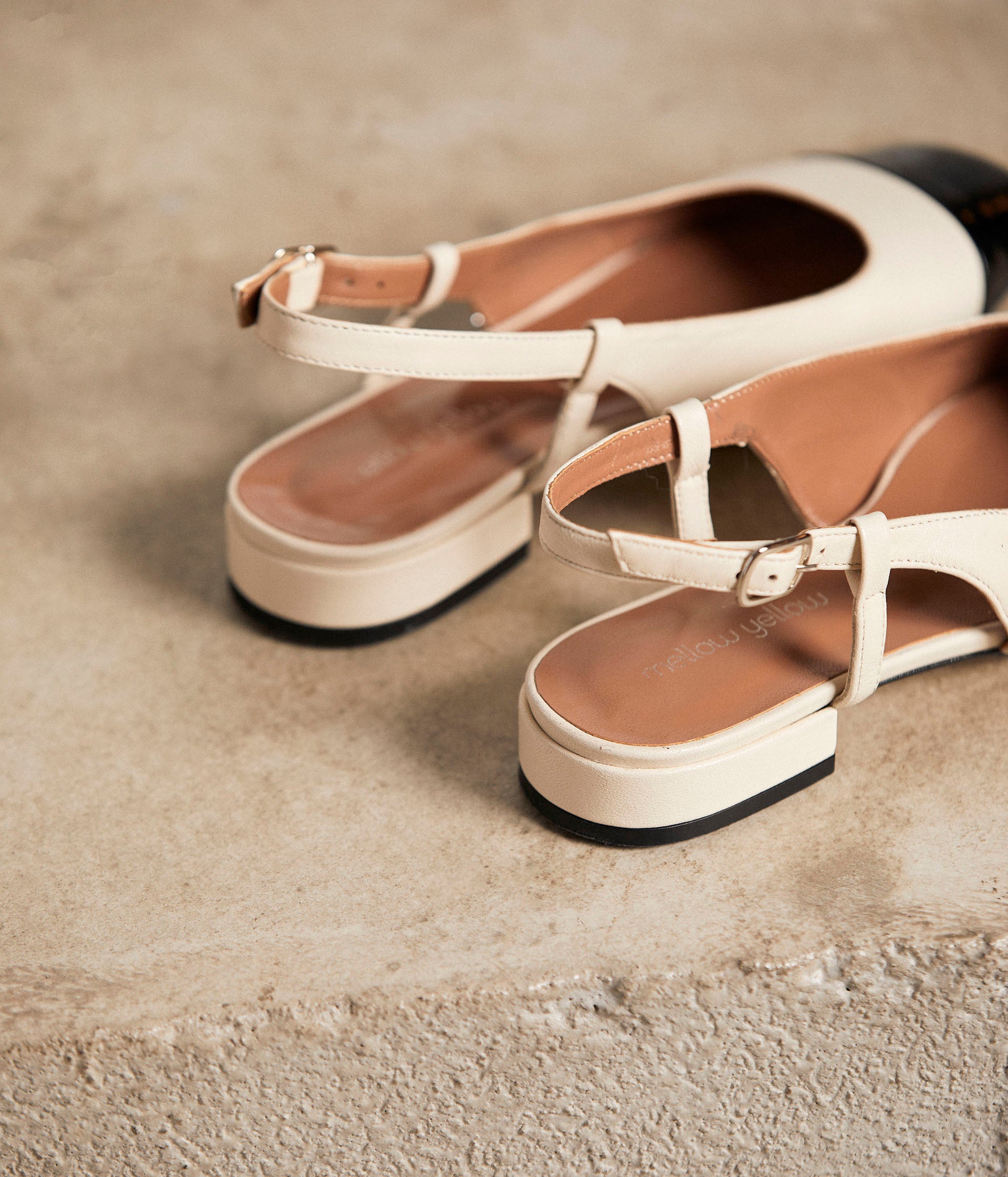 Slingbacks écru noir Georgia