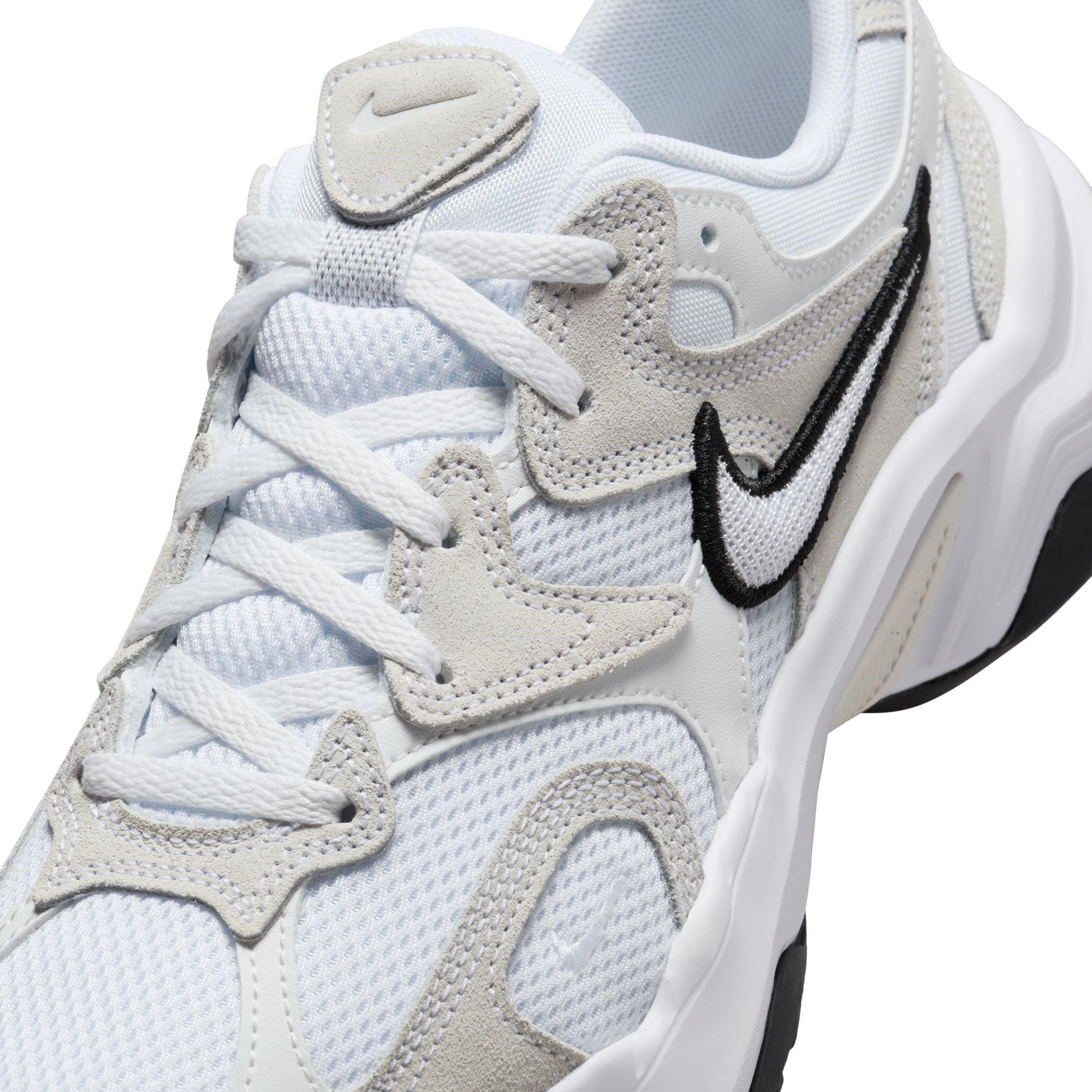 Nike AL8