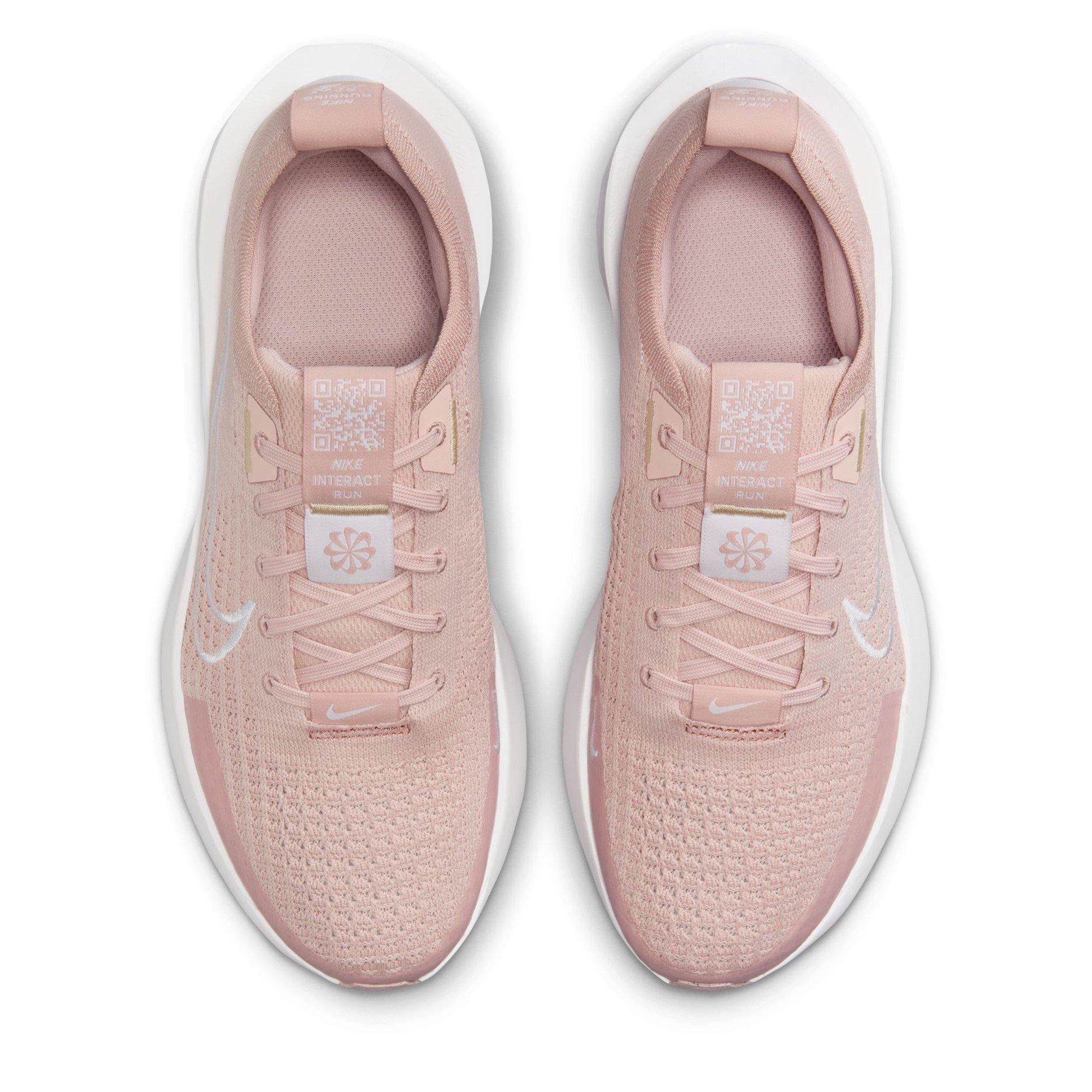 Nike Interact Run Womens Running Shoes
