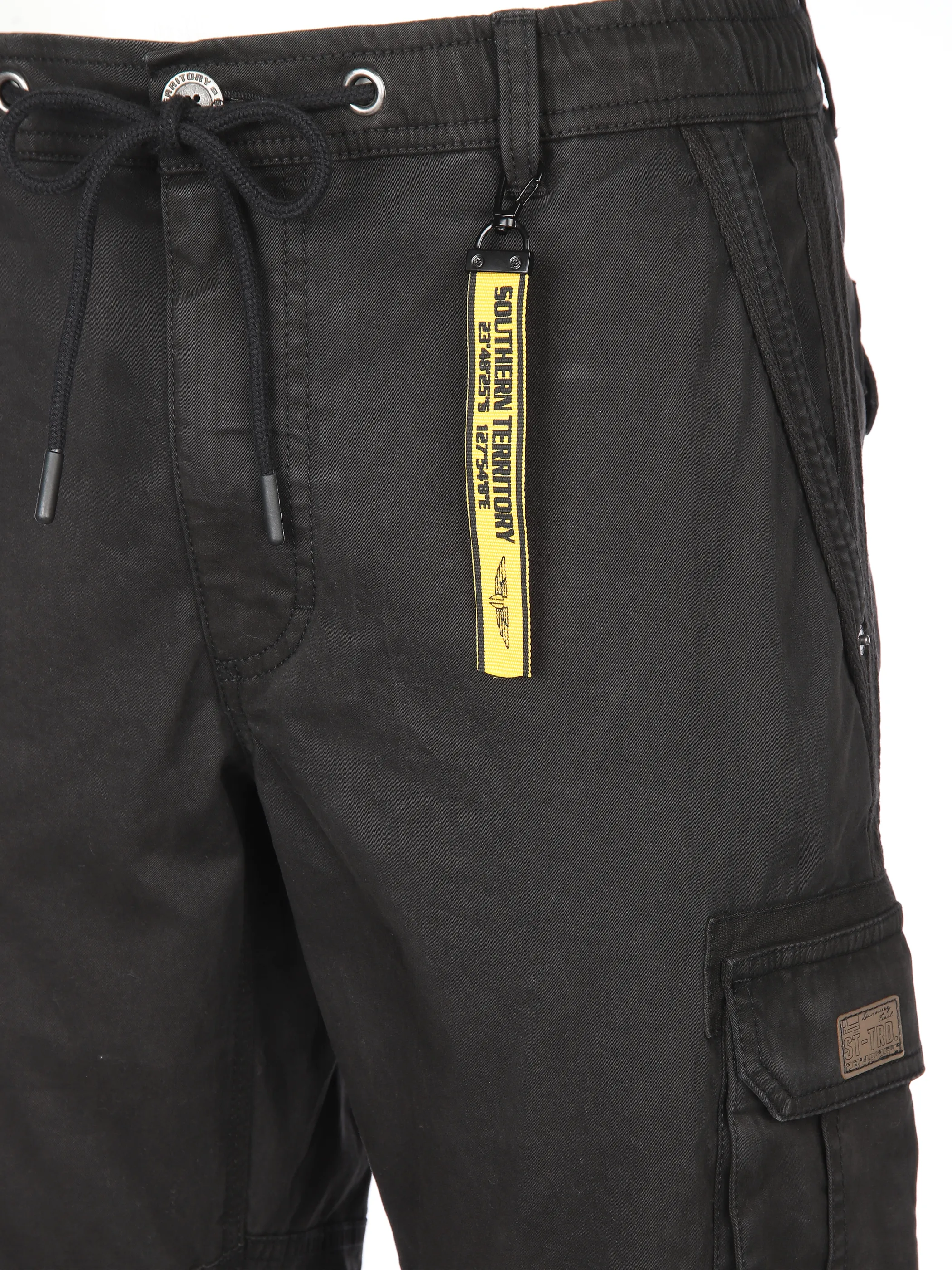 Herren Cargo-Schlupfhose mit vielen Details