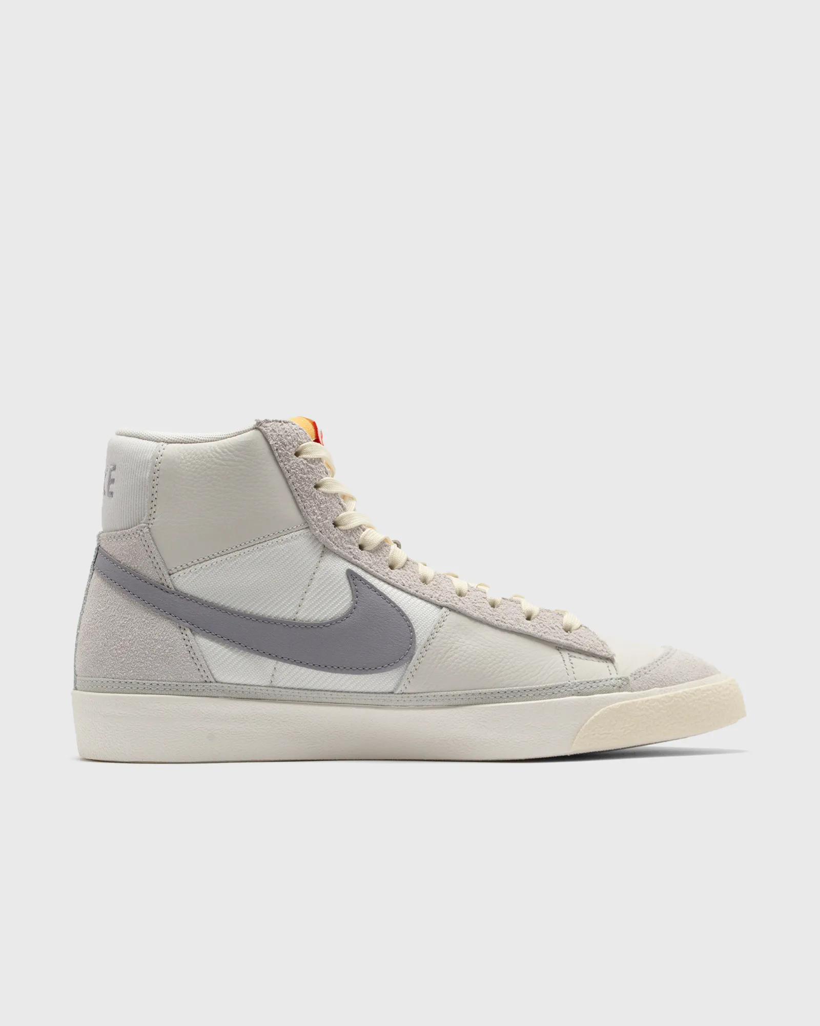 Nike BLAZER MID PRO CLUB
