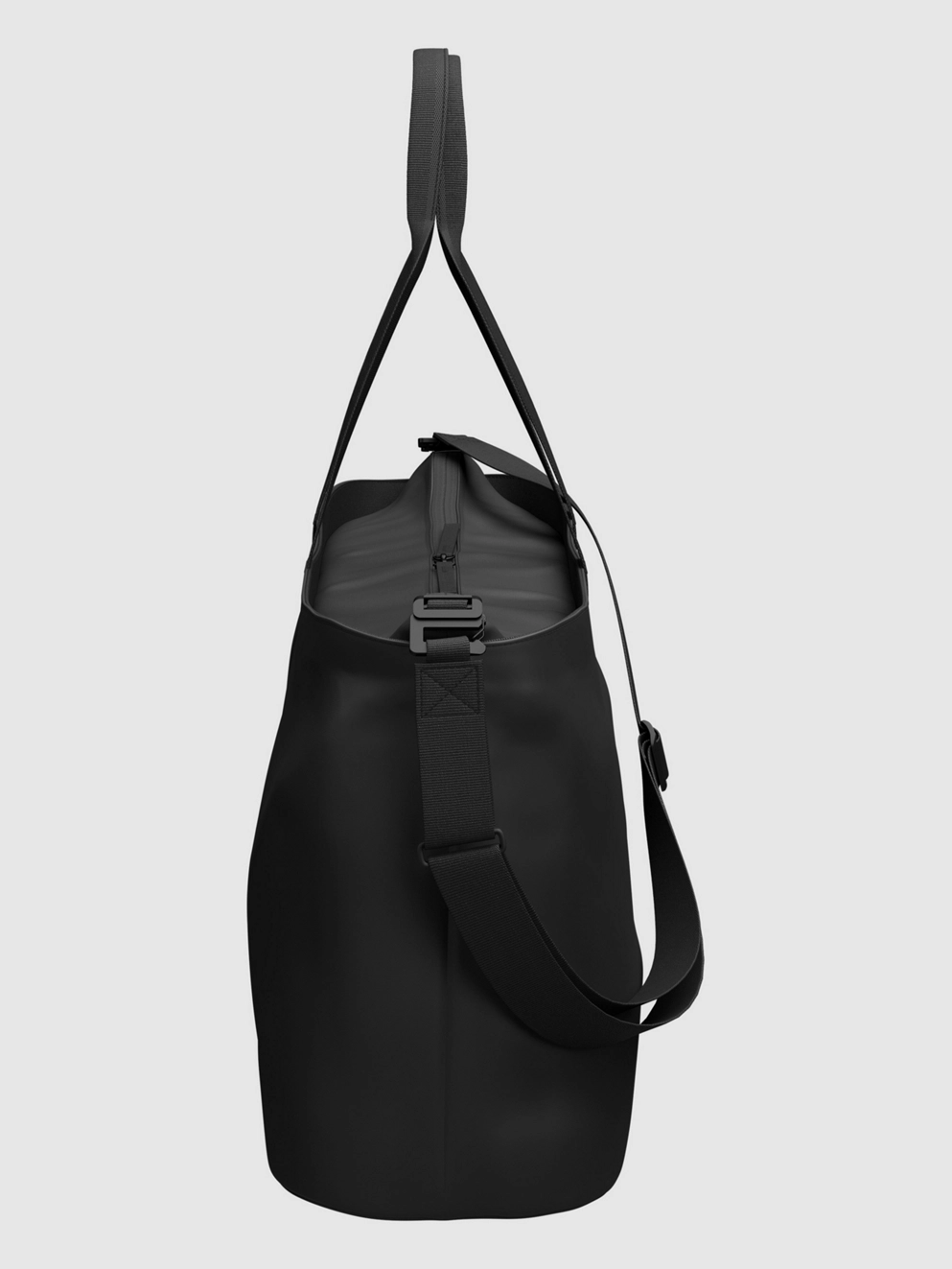 Db Essential Weekender 40L Bag black out