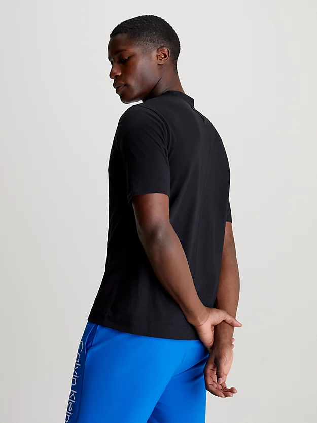 Camiseta de academia