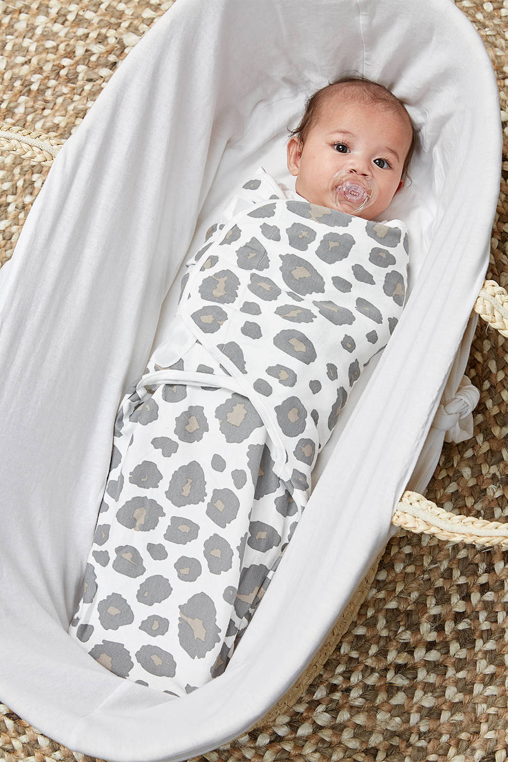 Heerlijk slapen, wel snel kapotswaddle 4-6 mnd Panter neutral