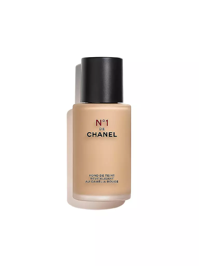 CHANEL  REVITALISIERENDE FOUNDATION VERLEIHT LEUCHTKRAFT - SPENDET FEUCHTIGKEIT - SCHÜTZT 30ML braun