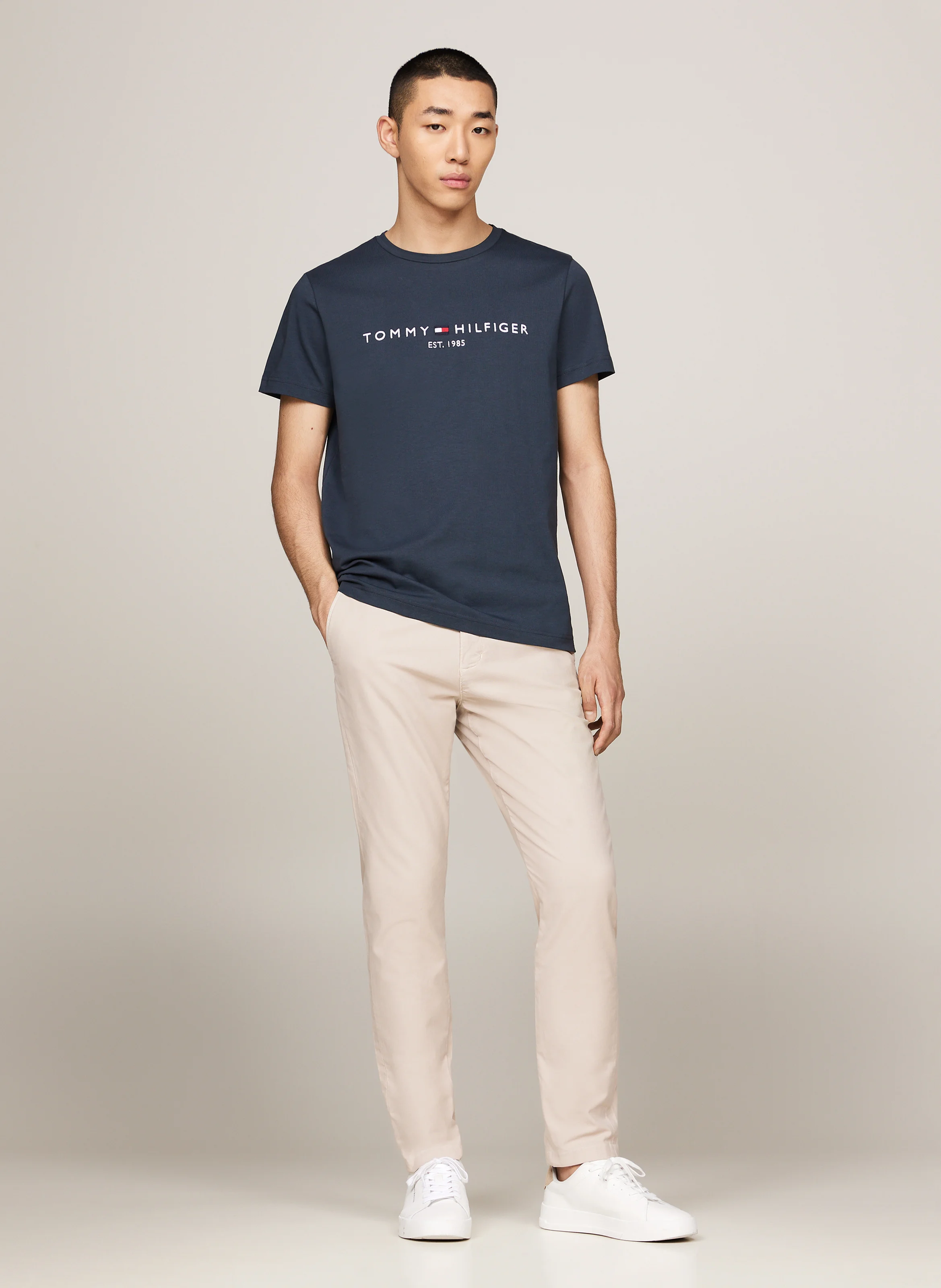 Tee-shirt col rond droit en coton organique | Gris