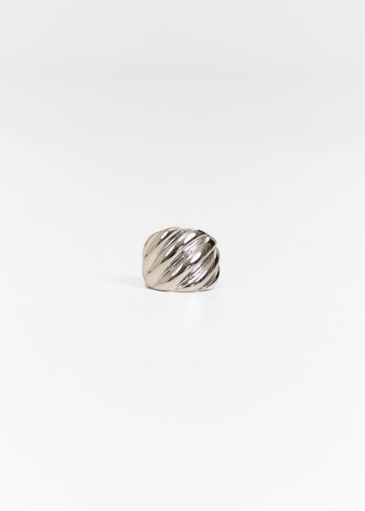 Lynn ring zilver