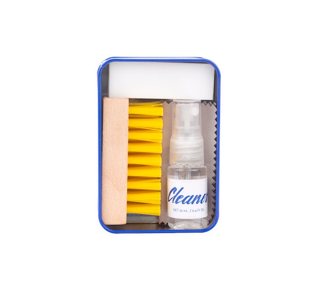 Sneaker Cleaning Kit Kikkerland