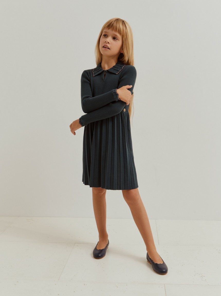 Vestido malha canelada com pregas