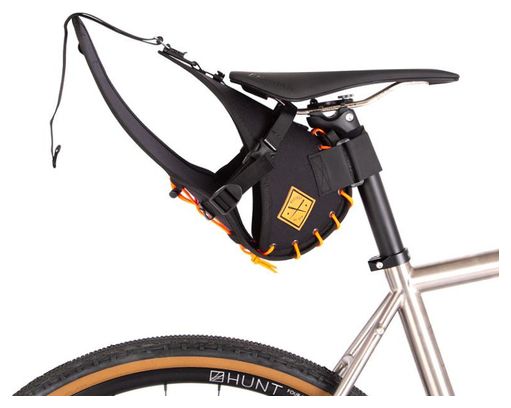 Sacoche de Selle Restrap Saddle Bag 8L Noir Orange