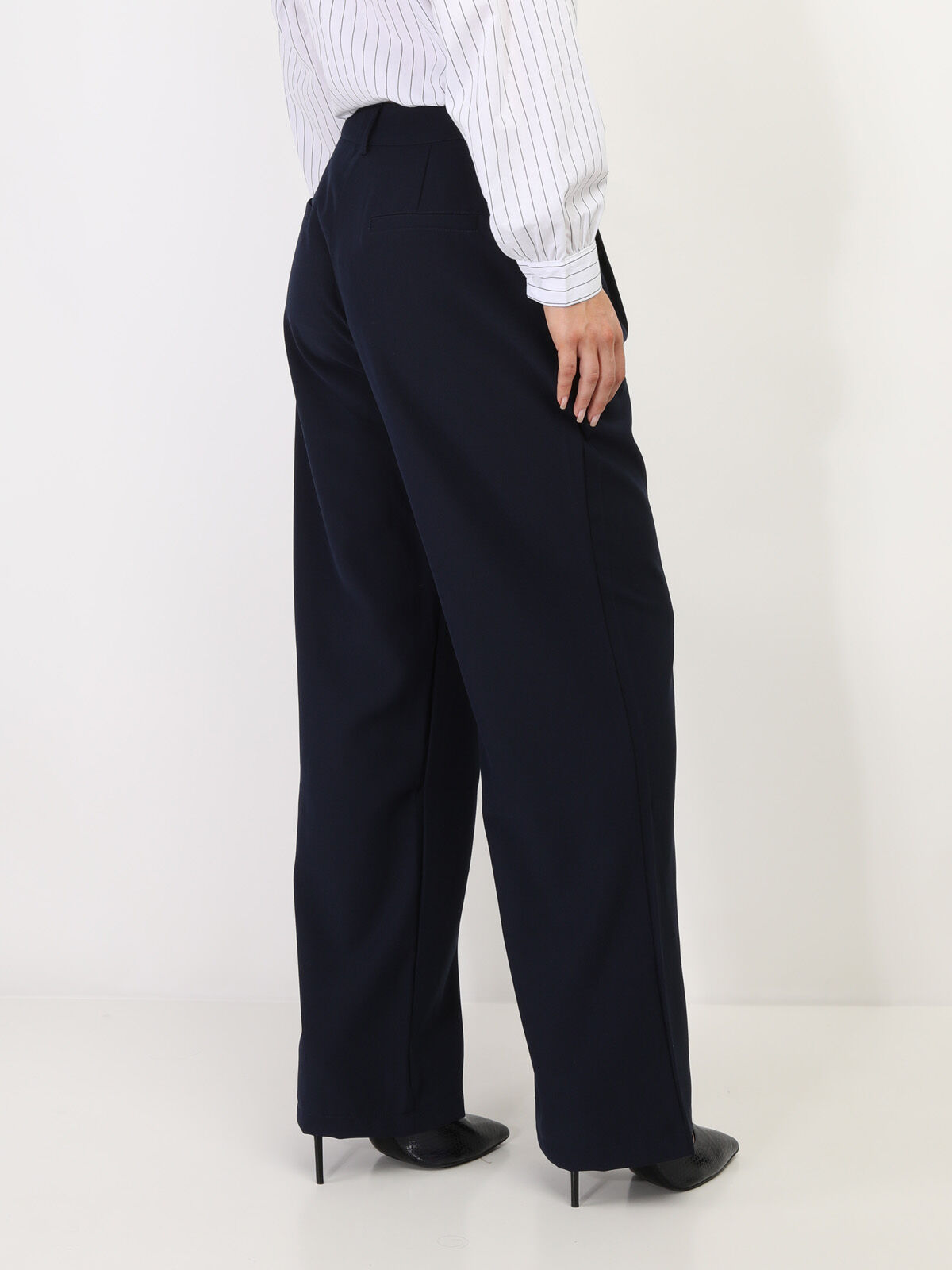 Pantalon de costume large- Bleu marine