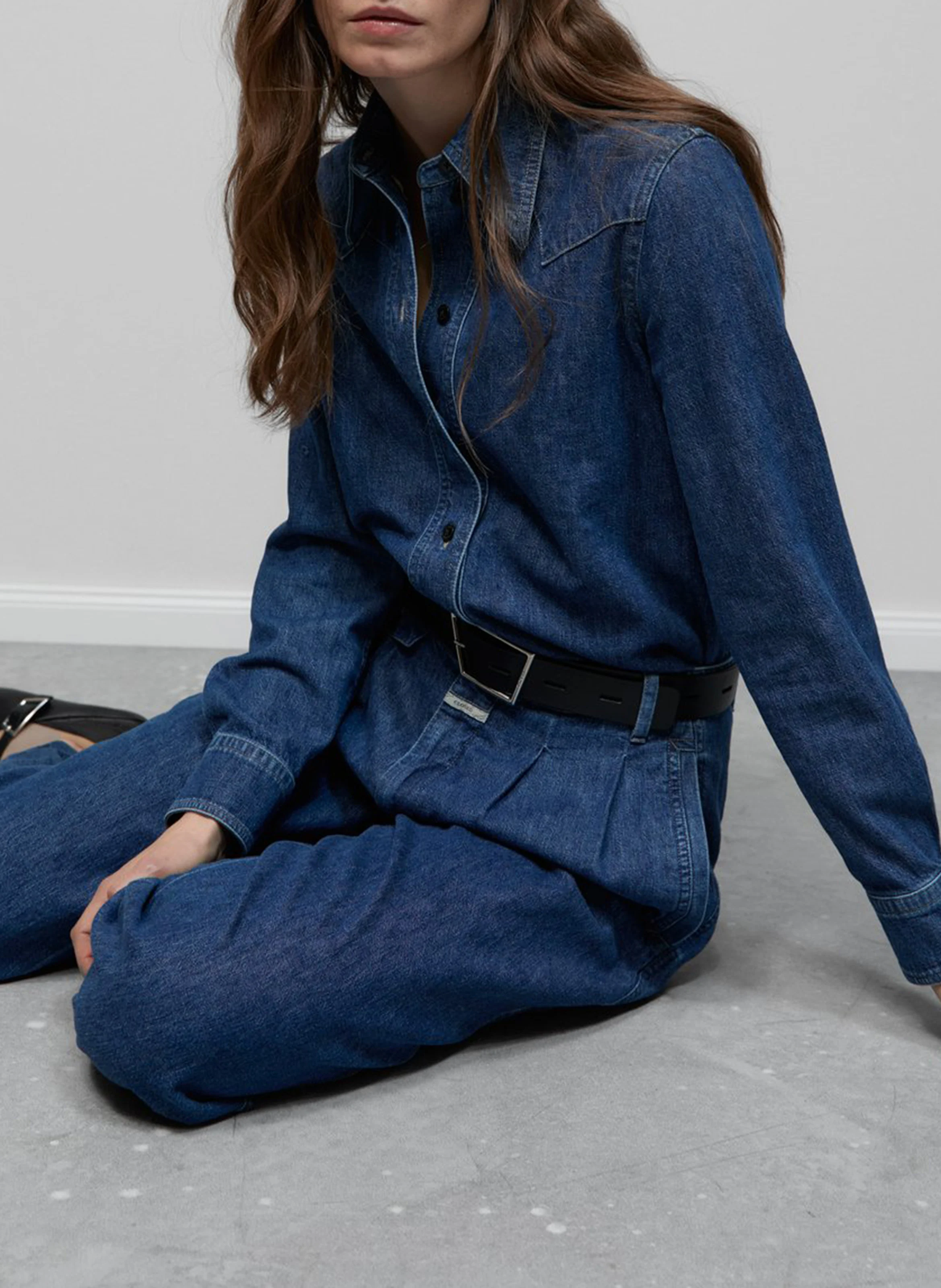 Chemise droite col classique en denim délavé | Bleu
