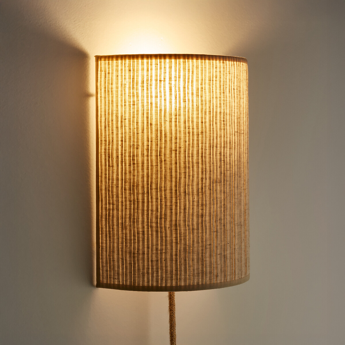 LA REDOUTE INTERIEURS<br>Arandela em linho plissado H25 cm, Jakoma