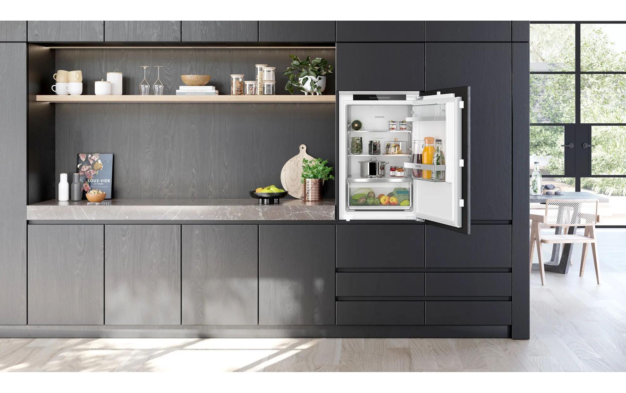 Einbaukühlschrank KI21RADD1Y Links/Wechselbar<br>Einbau-Kühlschrank mit Flachscharnier