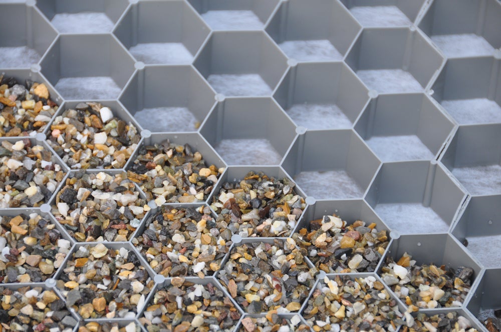 Grindmat Gravel Fix Pro - ca. 120x80 cm - 0,9 m2 - grijs