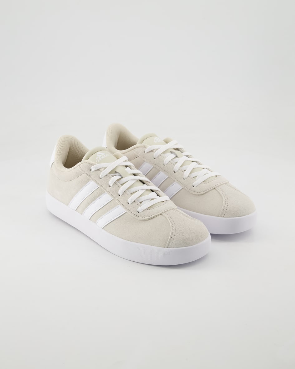 Adidas ID6312 Sneaker in Beige