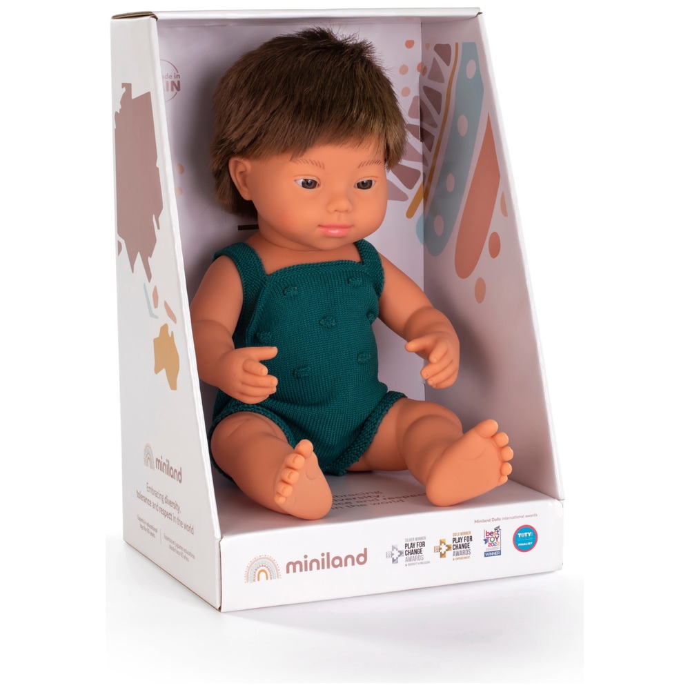 Miniland Pädagogische Puppe „Junge mit Down-Syndrom“, 38 cm