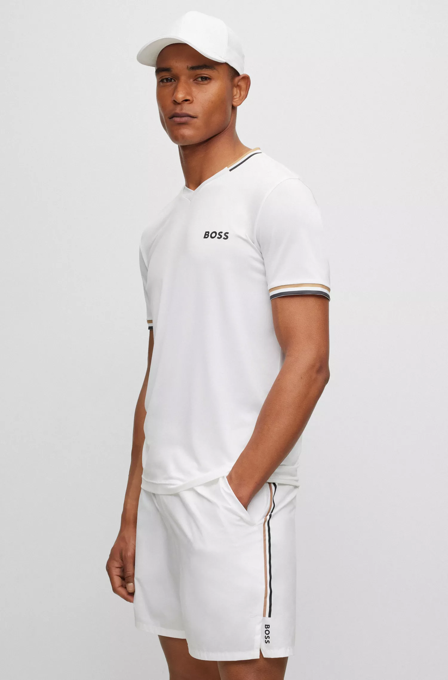 Shorts BOSS Green-BOSS x Matteo Berrettini em popeline stretch com listras características.