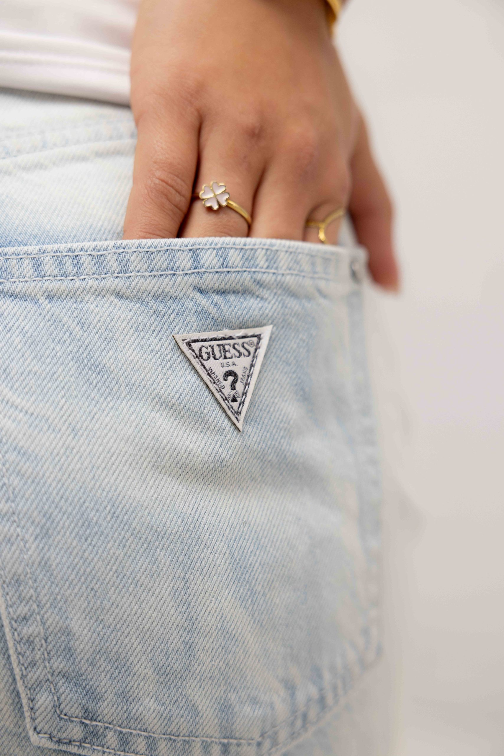 Guess Mom Jeans Dames Lichtblauw