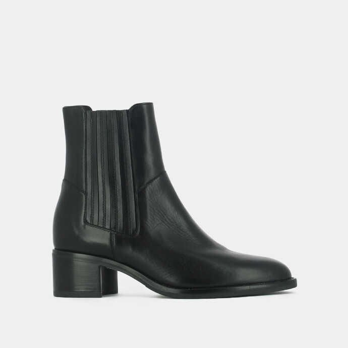 Boots à élastiques et talons carrés  en cuir noir