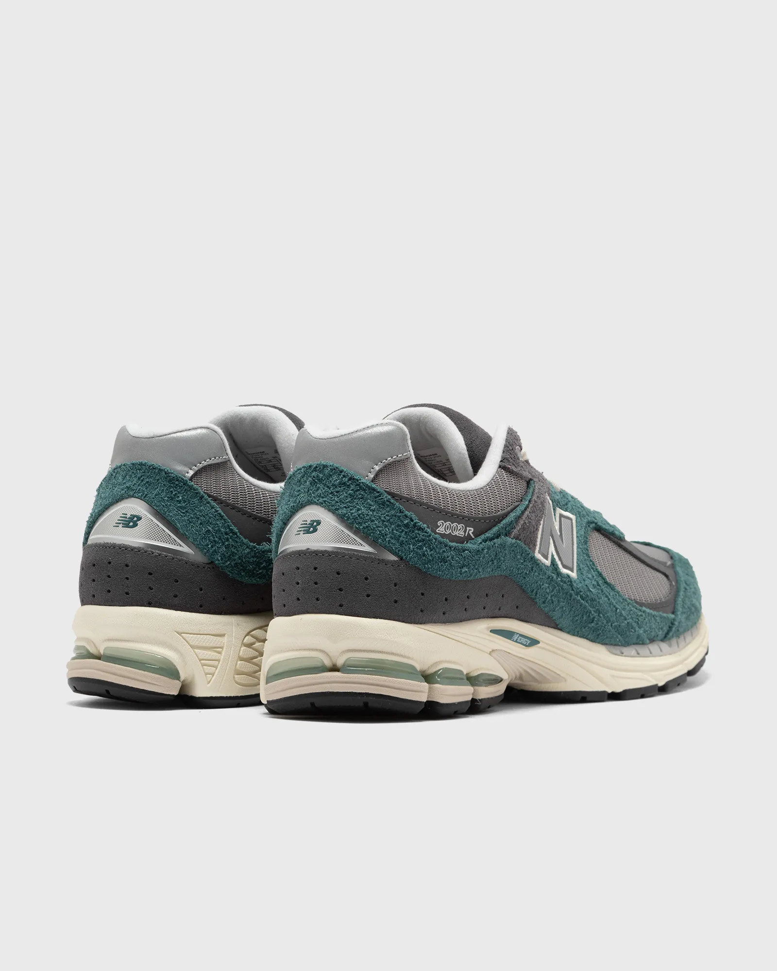 New Balance 2002R