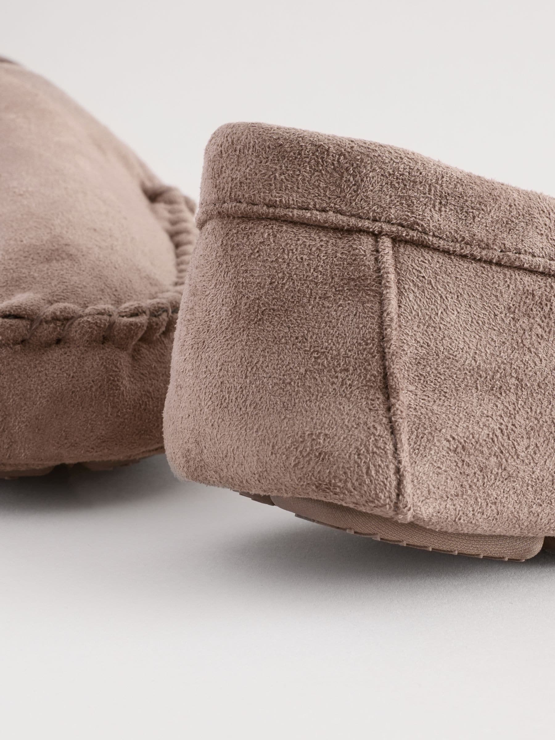 Taupe bruin - Moccasinpantoffels