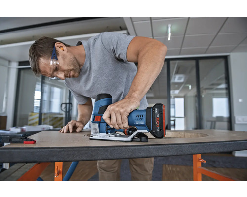 Bosch Professional GST 18V-155 SC accu-decoupeerzaag, zonder accu en lader, inclusief L-BOXX 136