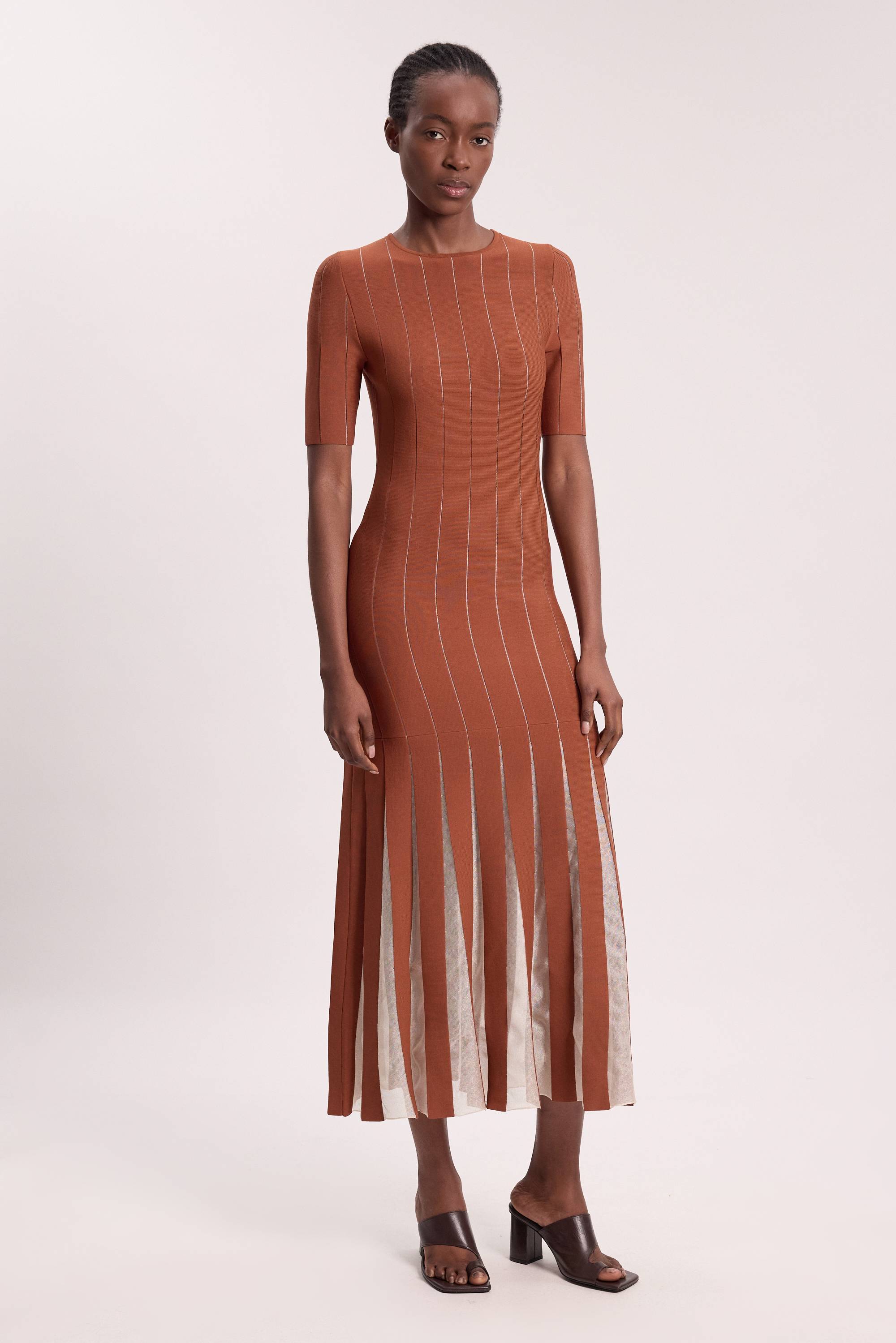 KarenMillen Robe midi en maille à jupe complète en fil de viscose mélangée