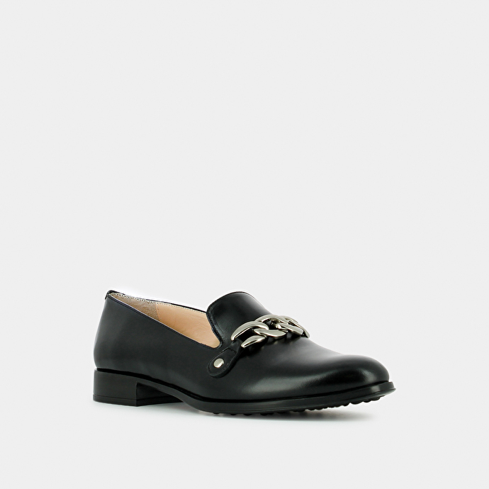 Mocassins à boucles argentées  en cuir noir