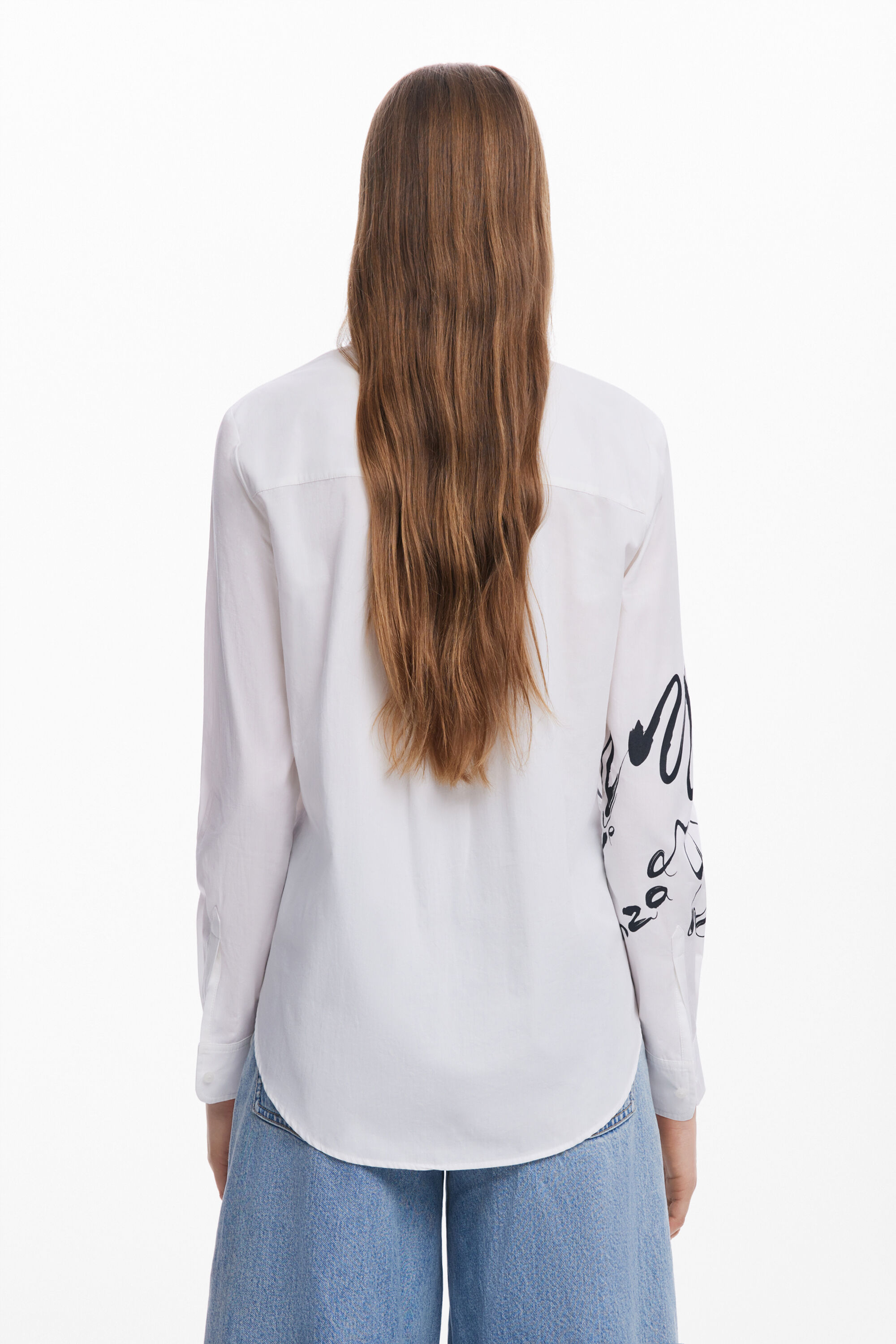 Camisa letras tinta