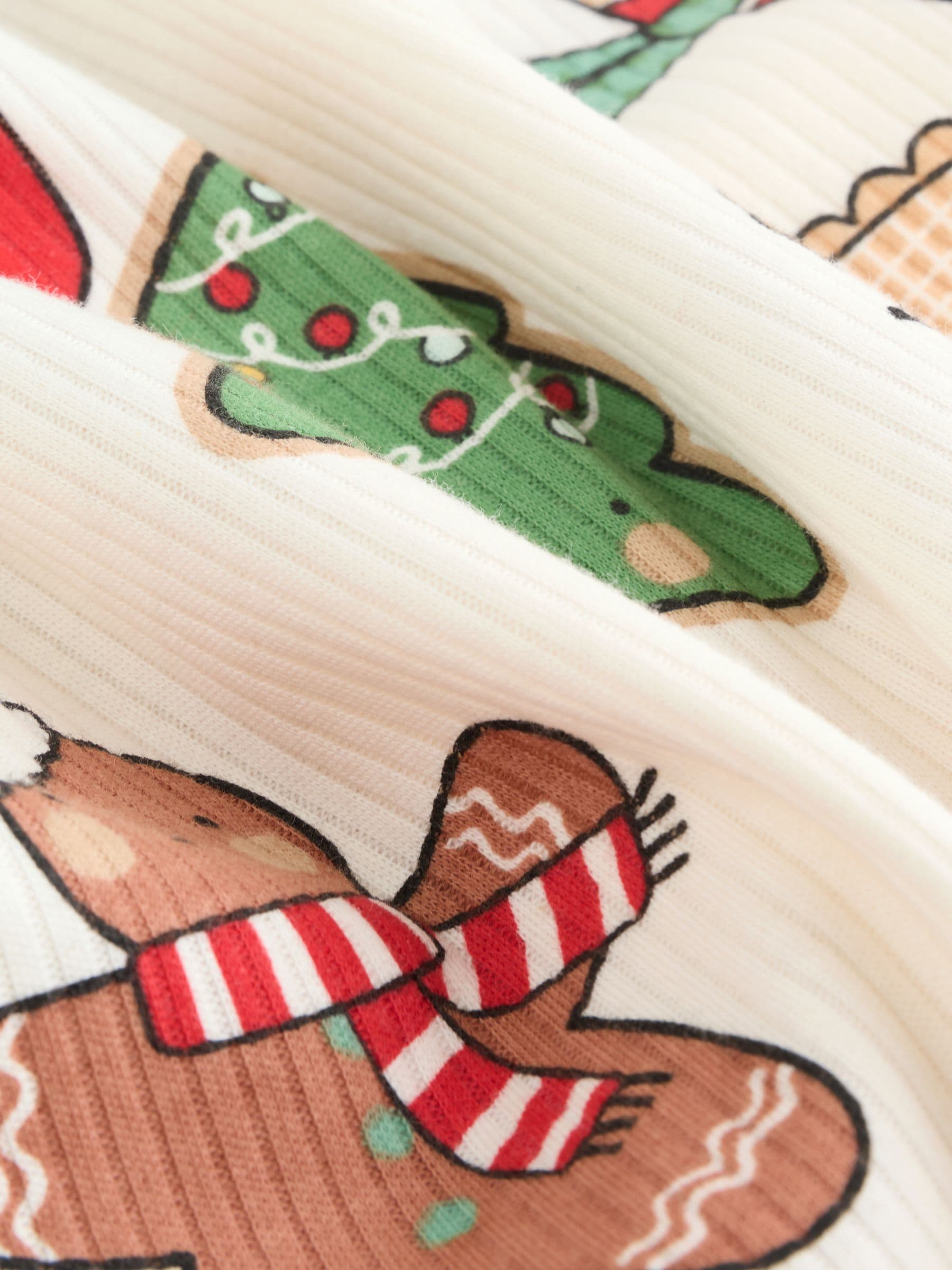 Multi - Kerstbabypyjama met figuurtjes (0mnd-3jr)