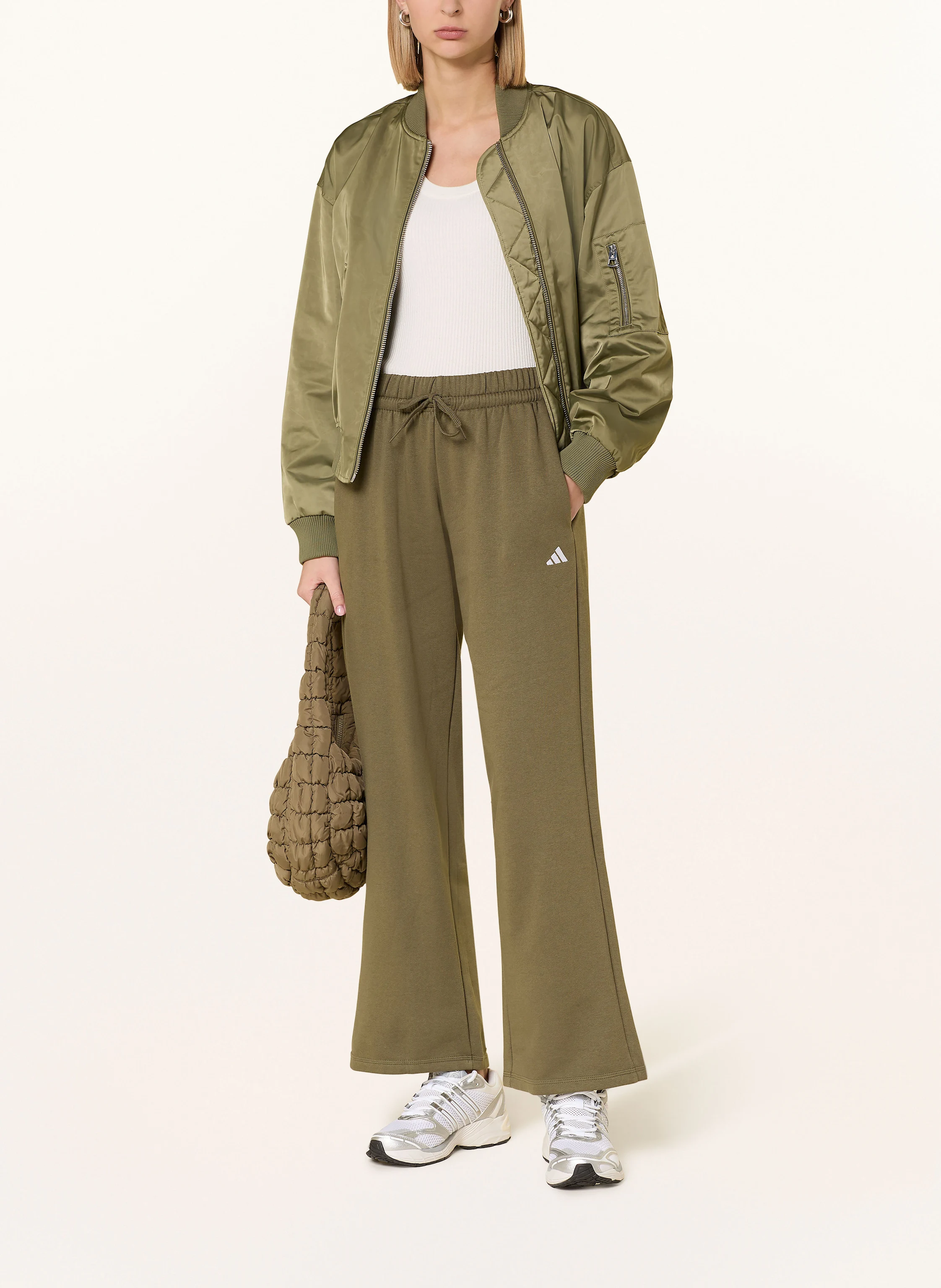 adidas Sweatpants ESSENTIALS SMALL LOGO FEEL COZY