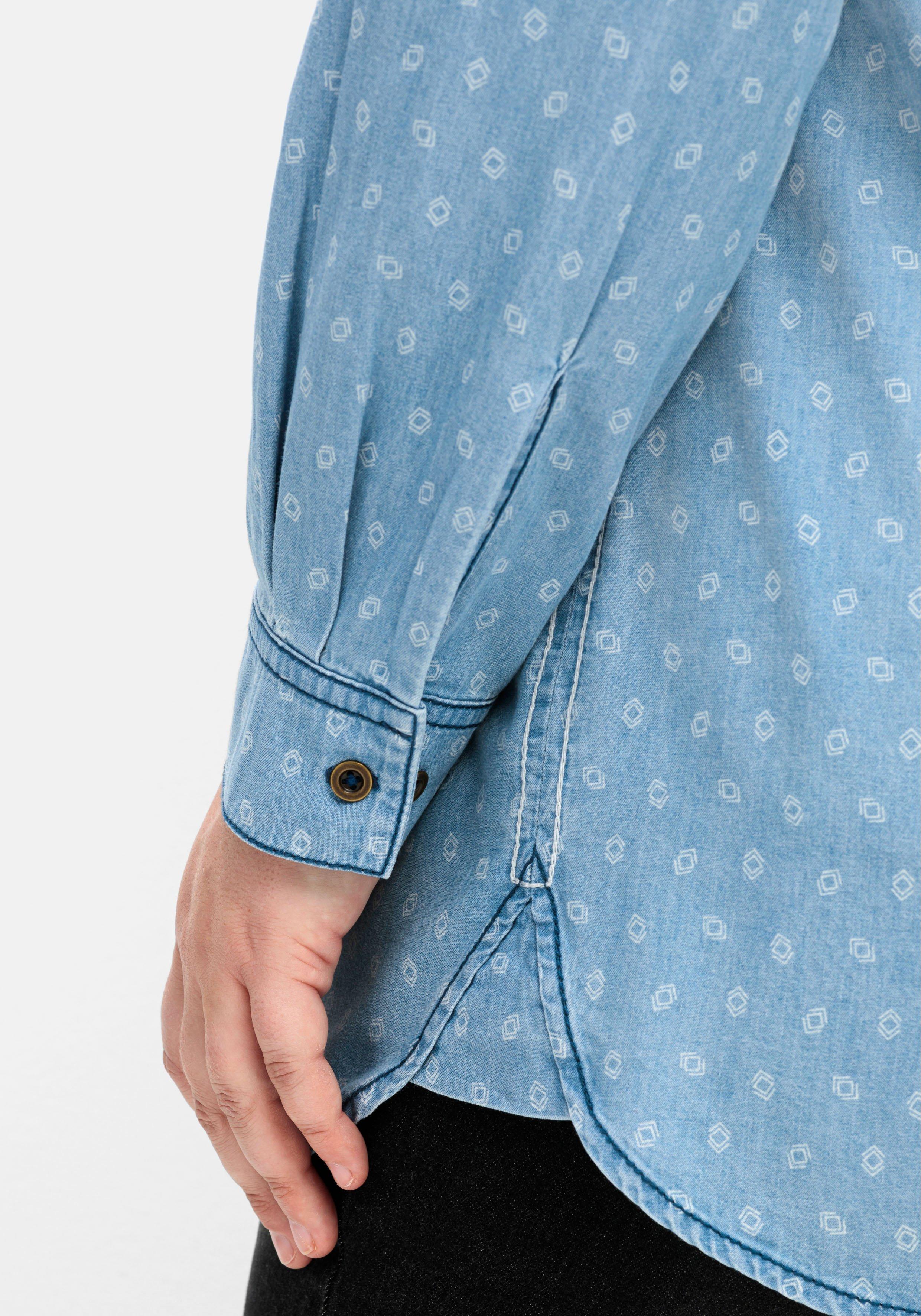 Jeansbluse mit Brusttasche und grafischem Print