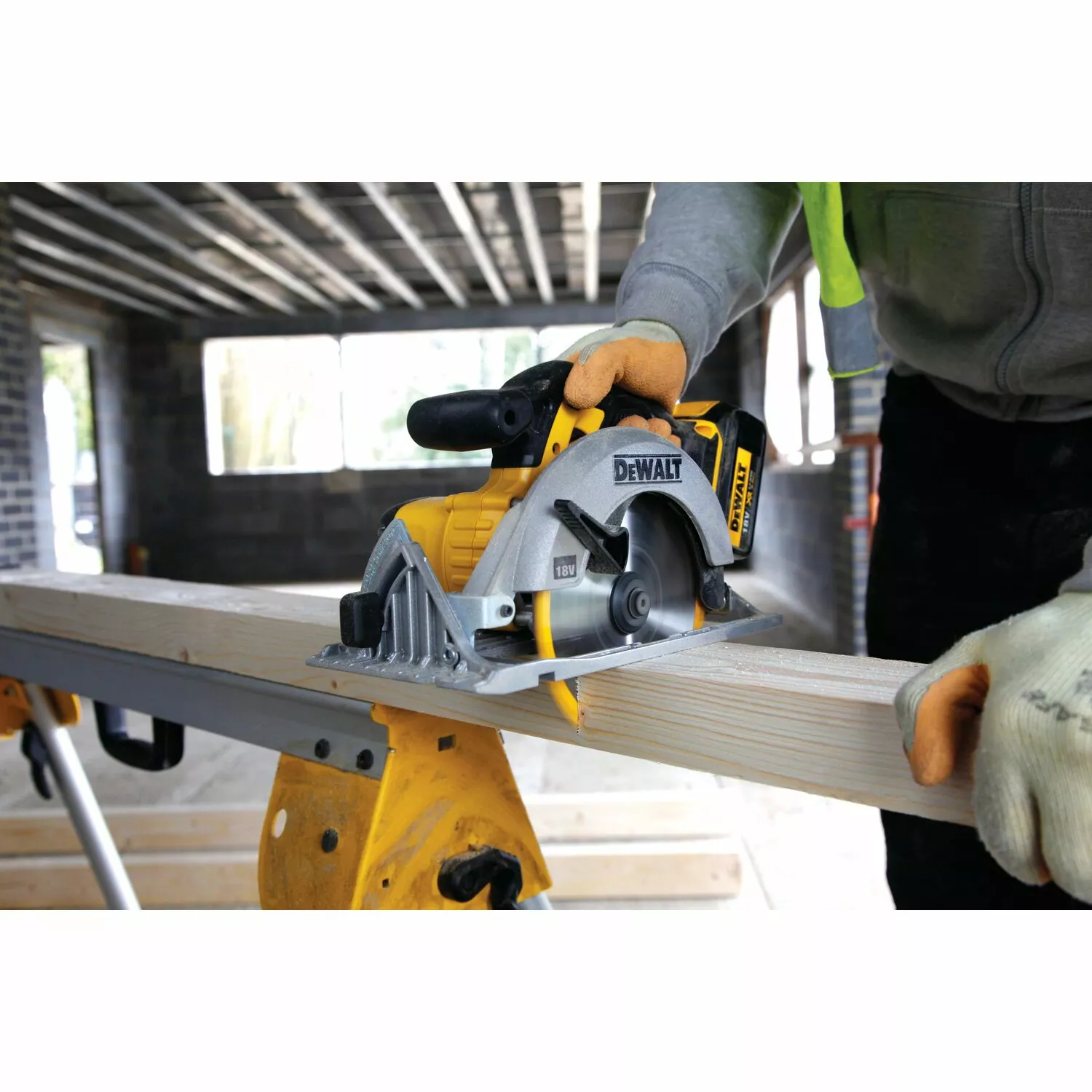 DeWALT DCS391N 18V Li-Ion Accu cirkelzaag body - 165mm