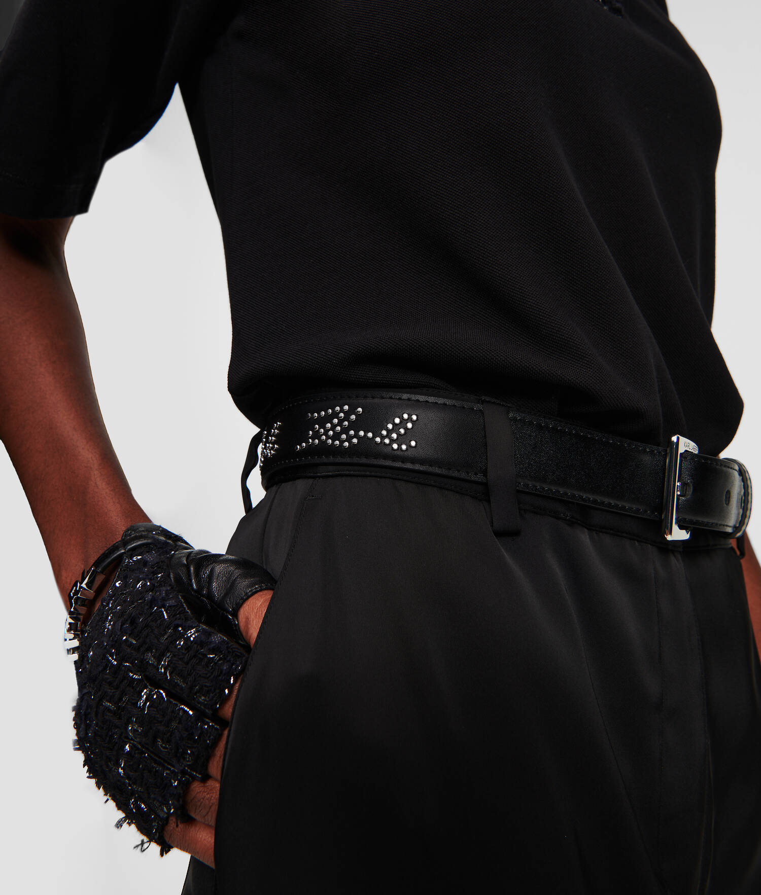 CEINTURE CLOUTÉE K/SIGNATURE