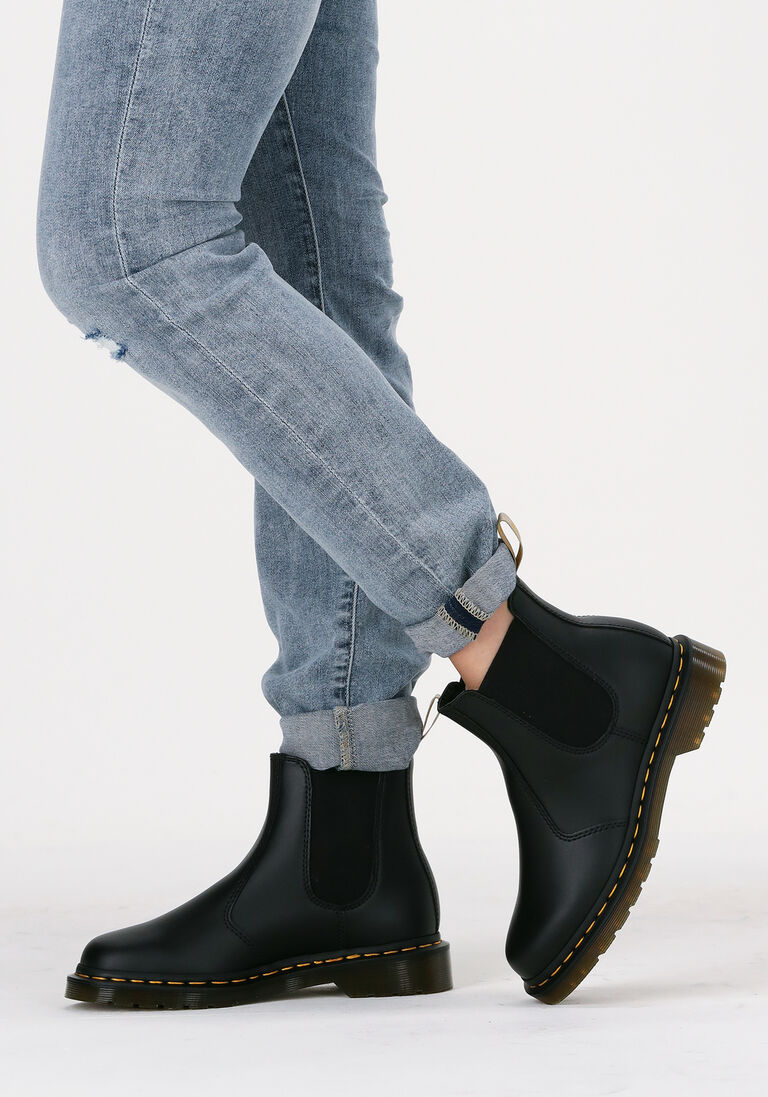 DR MARTENS zwarte dr martens chelsea boots 2976 vegan