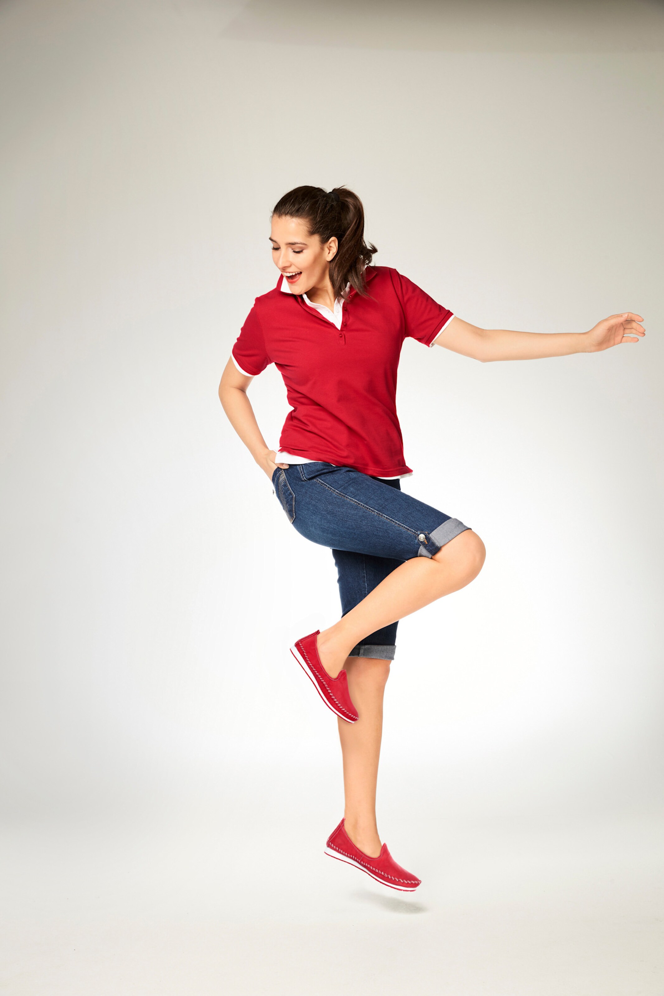 Andrea Conti Slipper in rot
