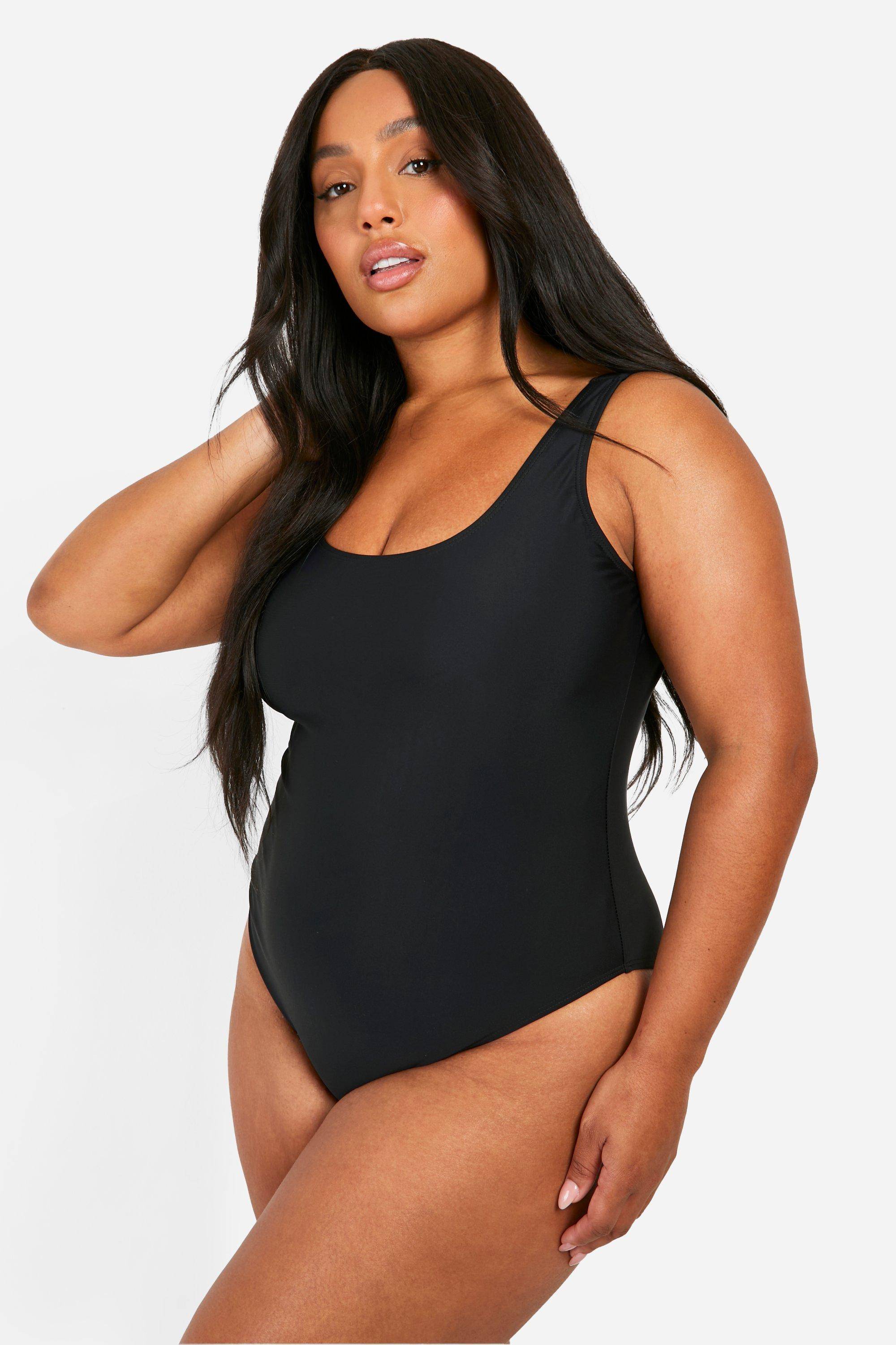 boohoo Maillot de bain à contrôle du ventre, col scoop pour tailles plus