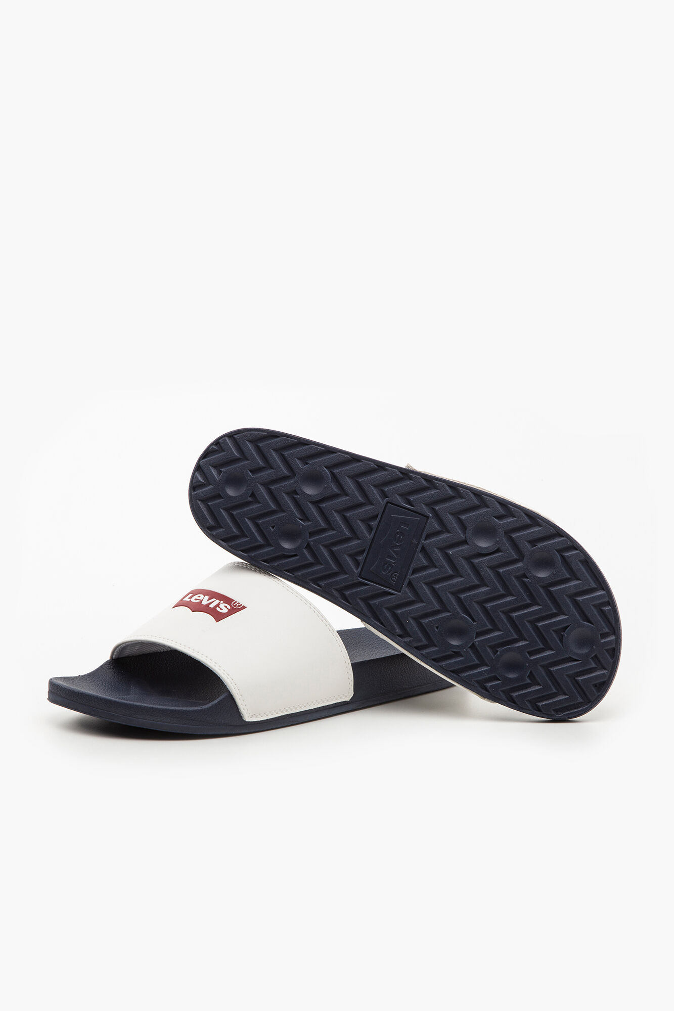 Chinelo de dedo June estilo morcego