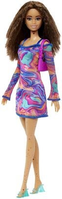 Barbie Fashionistas Dukke med Kreppet Hår & Fregner