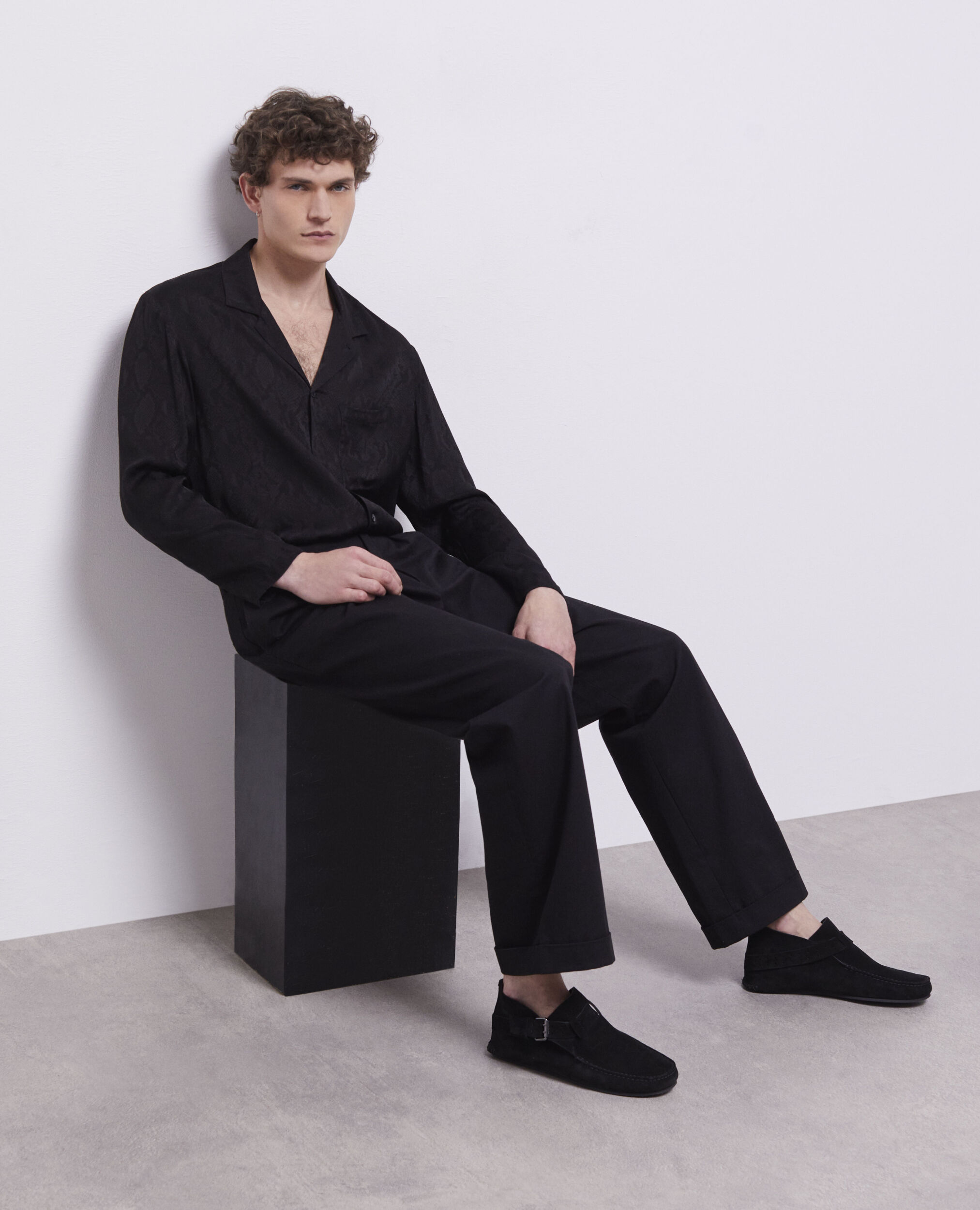 Chaussures en cuir suédé noires