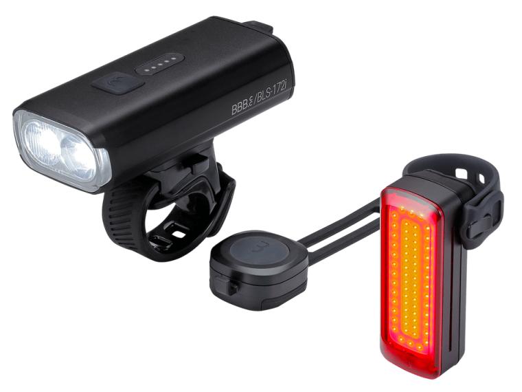 BBB Cycling StrikeDuo 1600i Indicator Combo Verlichtingsset