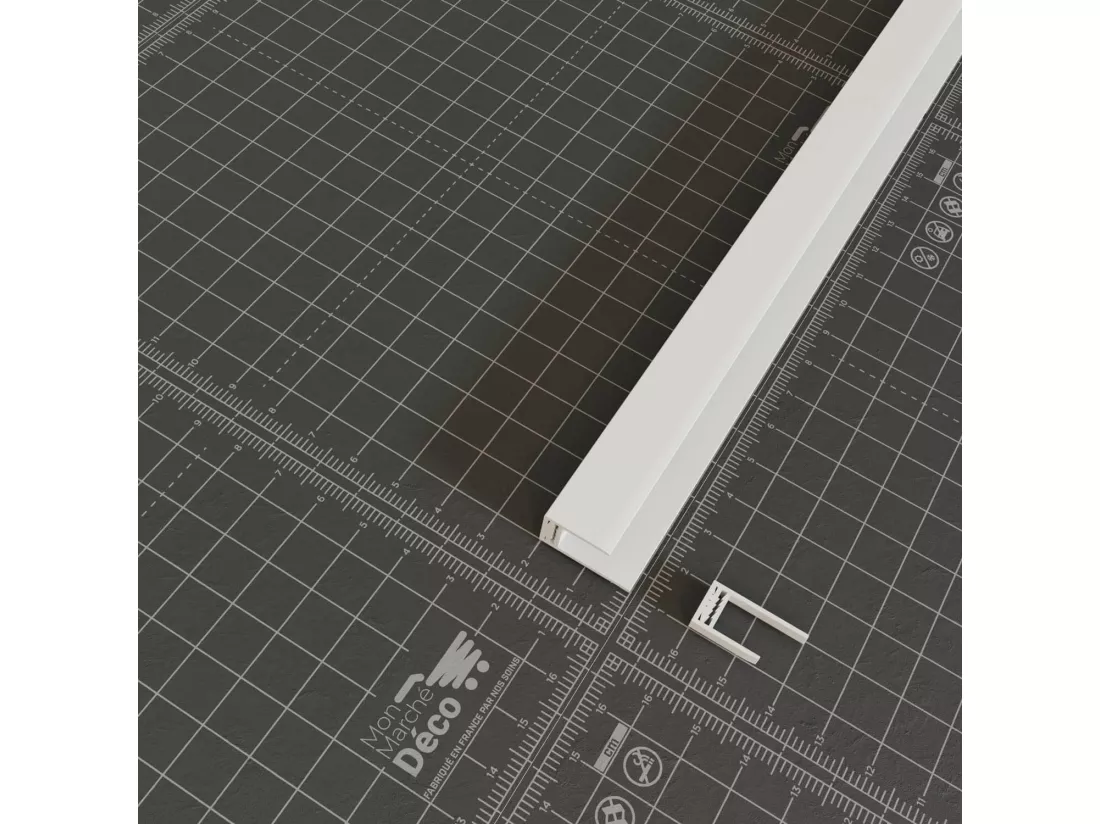 Profil d'Arrêt PVC Clipsable 8 mm - Longueur 2.60 m - Blanc